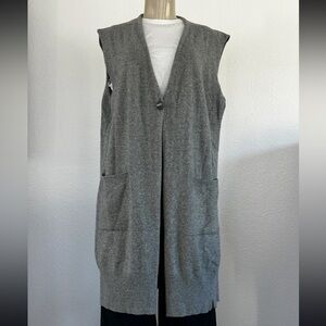 Gray Sleeveless Cardigan Vest
